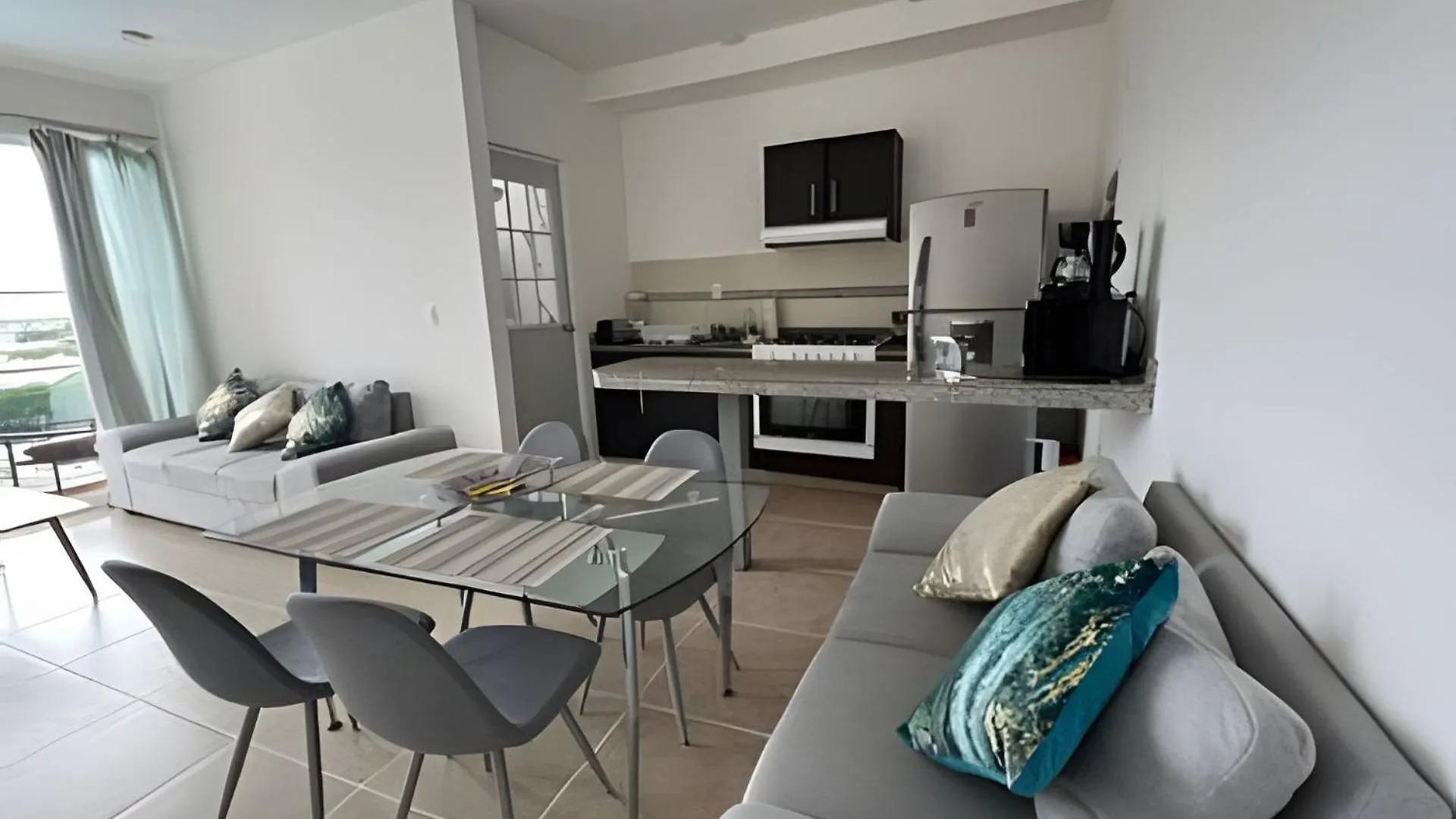 Laguna Azul, 02, Wifi 100 Mbit/S Alberca Gigante Apartment Cancun 0*,  Mexico