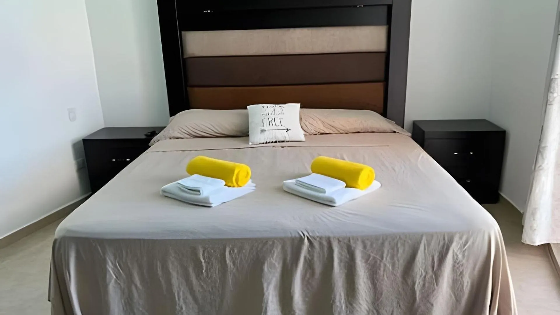Laguna Azul, 02, Wifi 100 Mbit/S Alberca Gigante Apartment Cancun