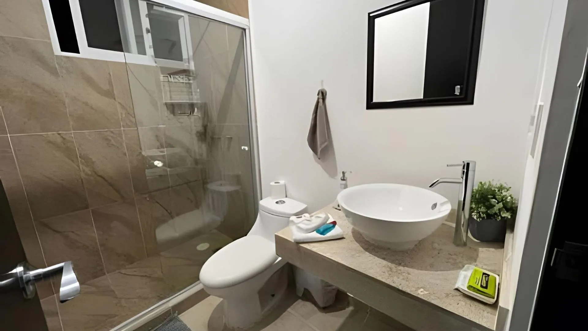 Laguna Azul, 02, Wifi 100 Mbit/S Alberca Gigante Apartment Cancun